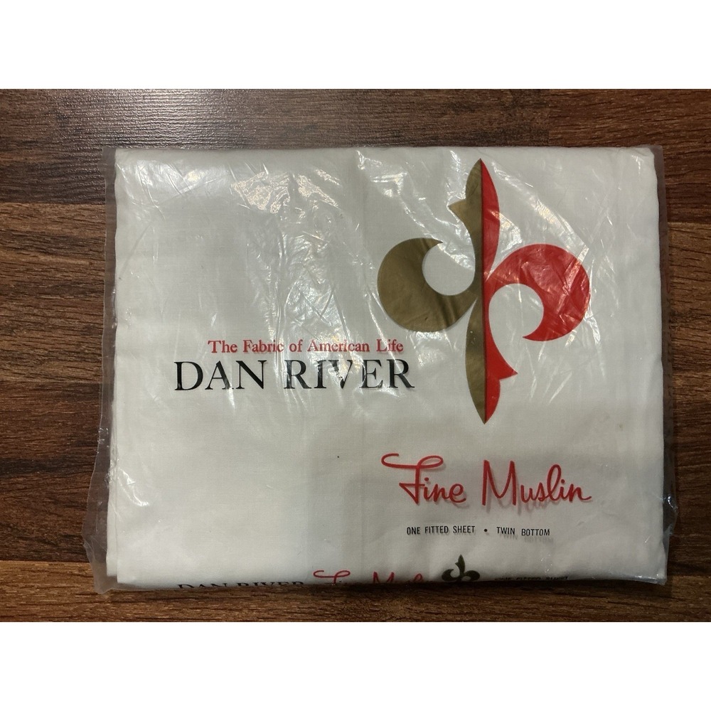 Dan River Fine Muslin One Fitted Sheet Twin Bottom NIP* Made In USA